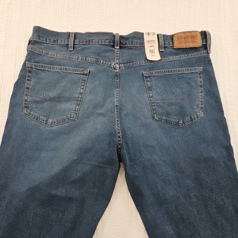 NEW Levi's Signature Series Jeans Men's‎ 42x30 Medium Wash Stretch Denim Relaxed